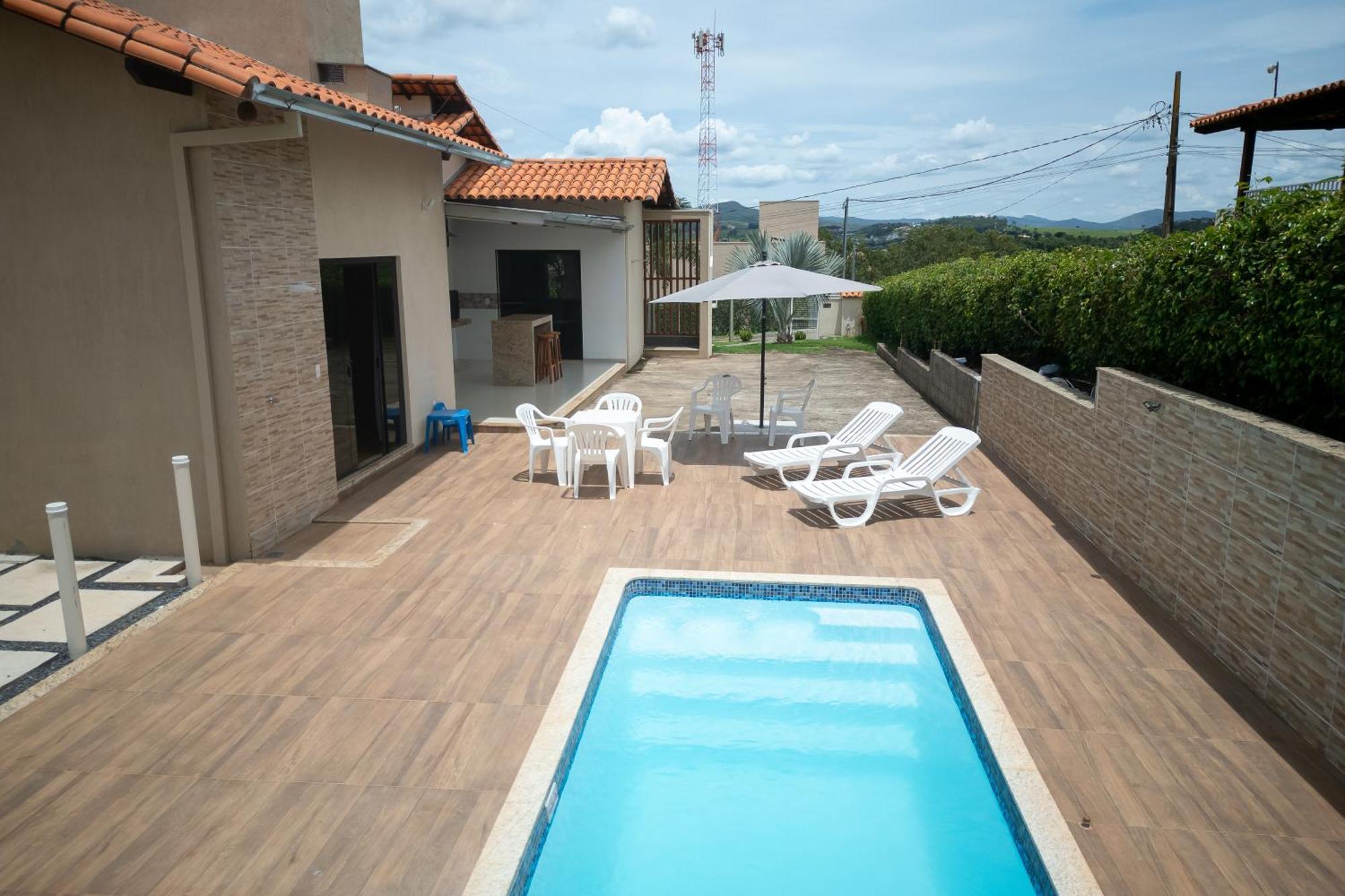Casa Com Piscina Vista Para Lago, 03 Quartos Confortaveis Capitólio Exterior foto